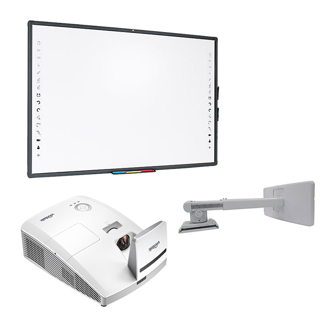 Fixní umístění na zeď (interaktivní tabule, projektor, držák, kabeláž) - Interaktivní tabule: Avtek TT-Board 80, Projektor: Vivitek DW770UST, Držák na projektor: Ultrakrátký držák na projektor Vivitek